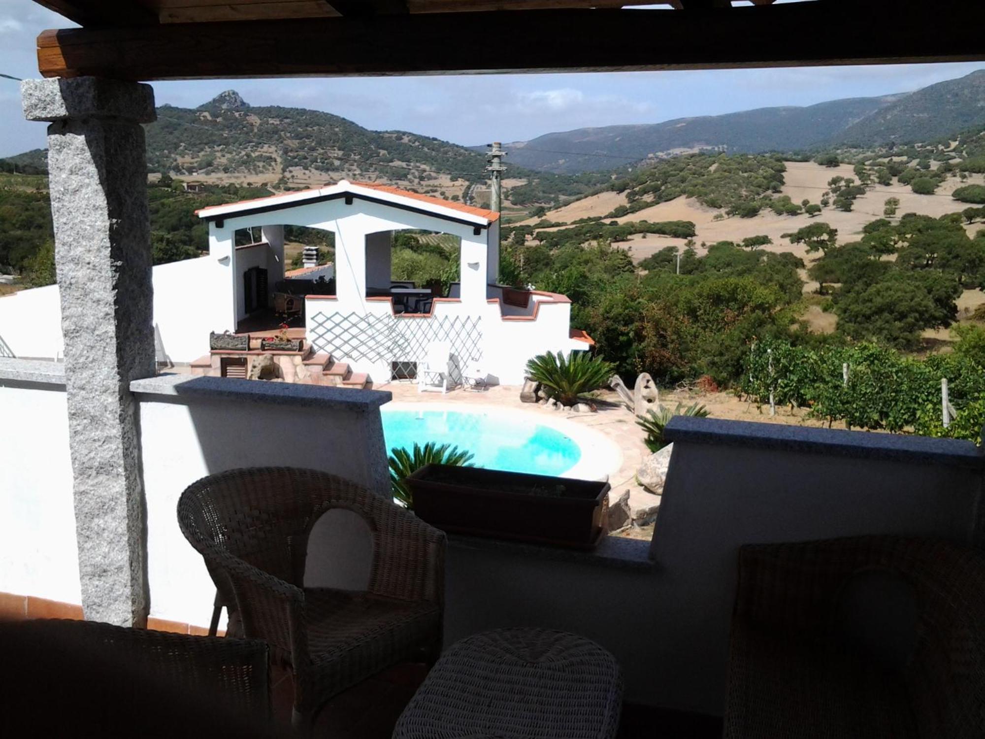 Agriturismo B&B Domo De Resteblas Berchidda Kültér fotó